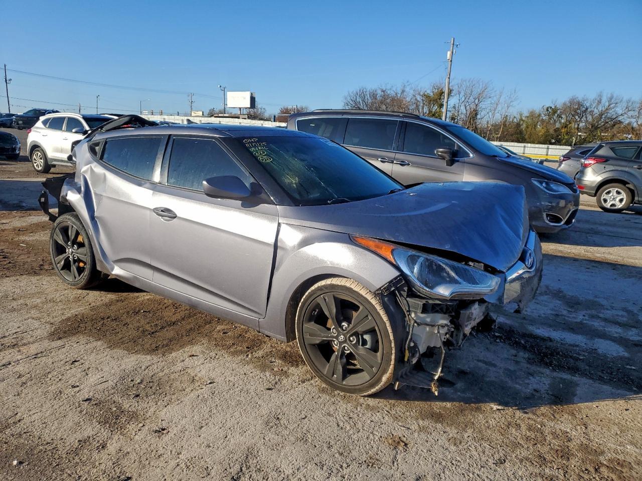 Hyundai Veloster - zdjęcie 4
