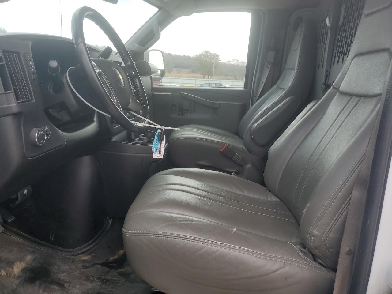 2018 Chevrolet Express G2500 - zdjęcie 7