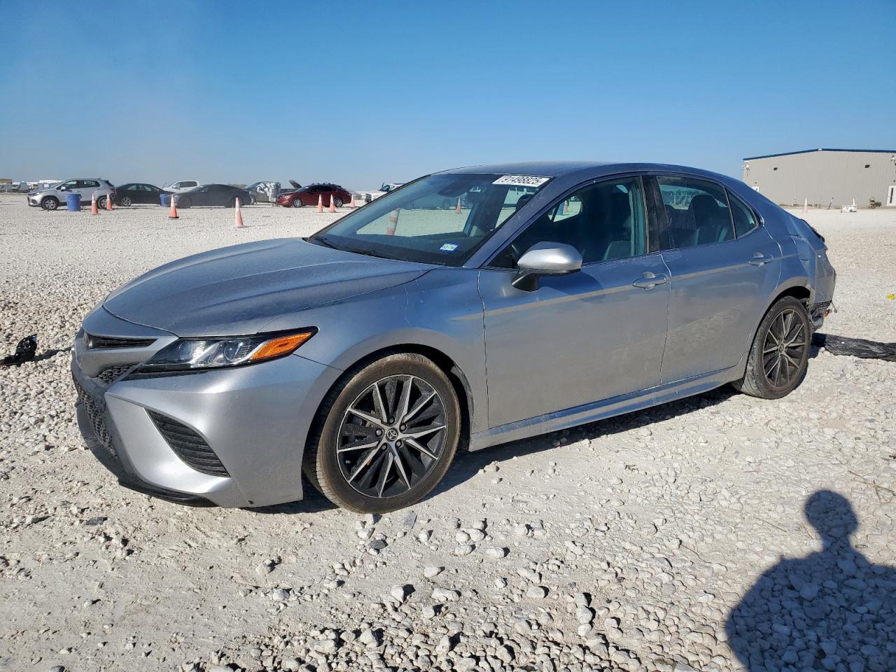 2020 Toyota Camry - zdjęcie główne