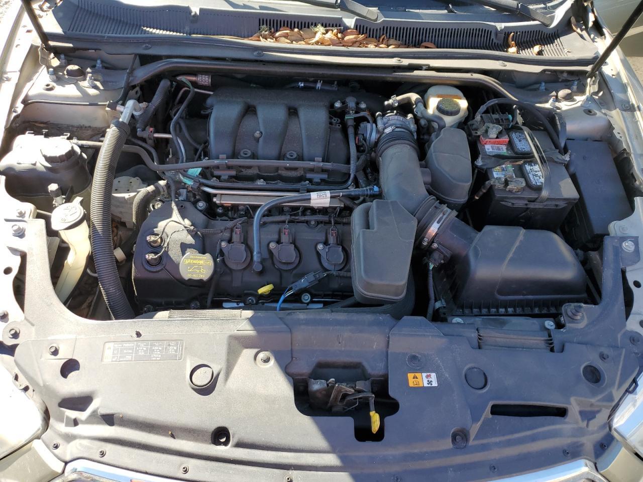 2013 Ford Taurus - zdjęcie 11