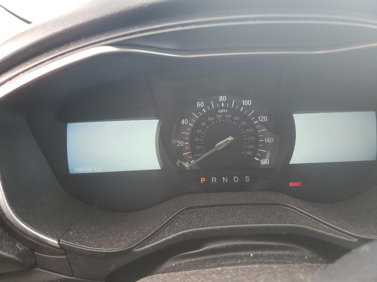 2019 Ford Fusion Titanium - zdjęcie 9