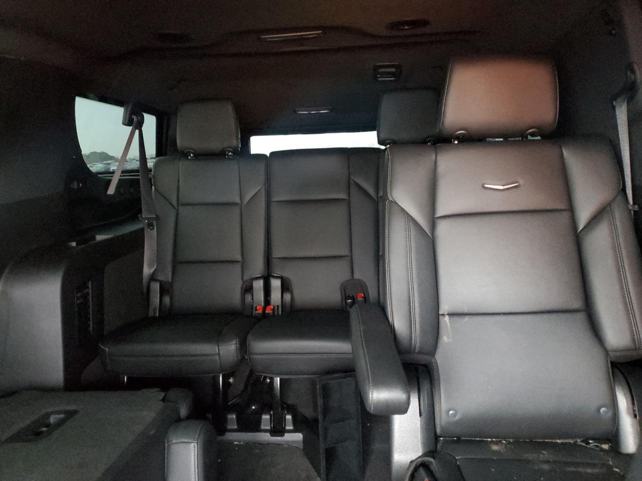2022 Cadillac Escalade Esv Luxury - zdjęcie 11