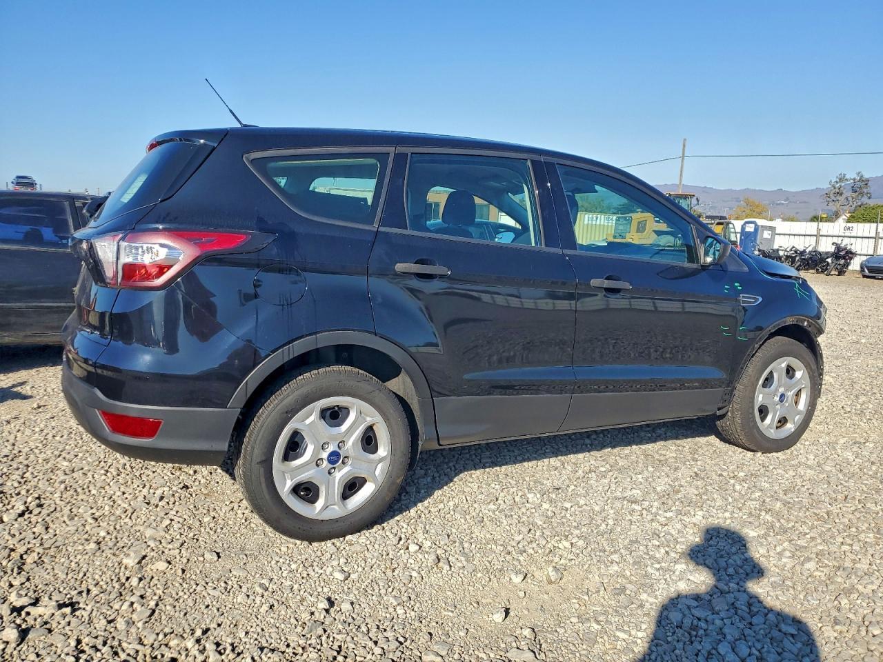 2017 Ford Escape - zdjęcie 3