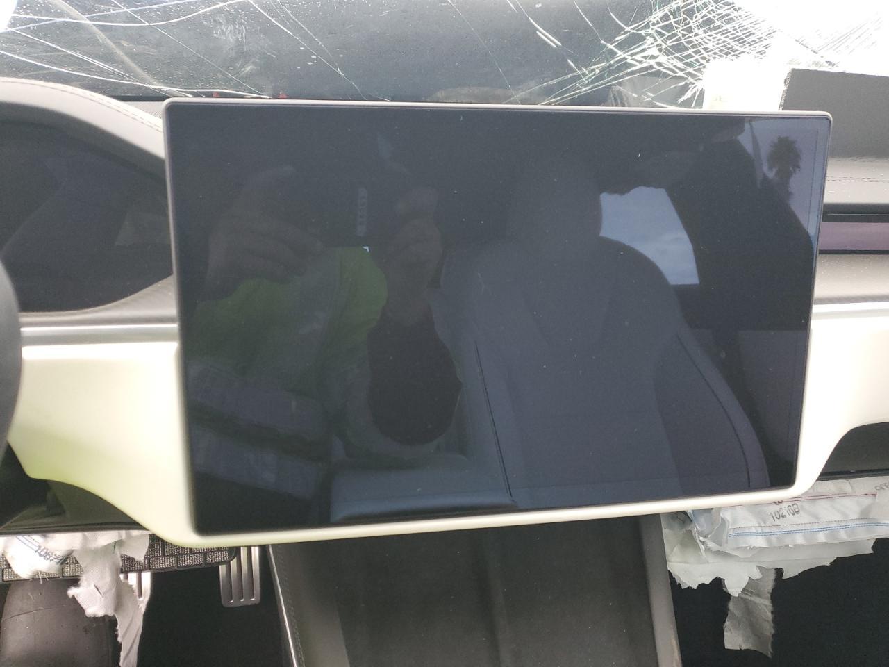 2023 Tesla Model S - zdjęcie 9