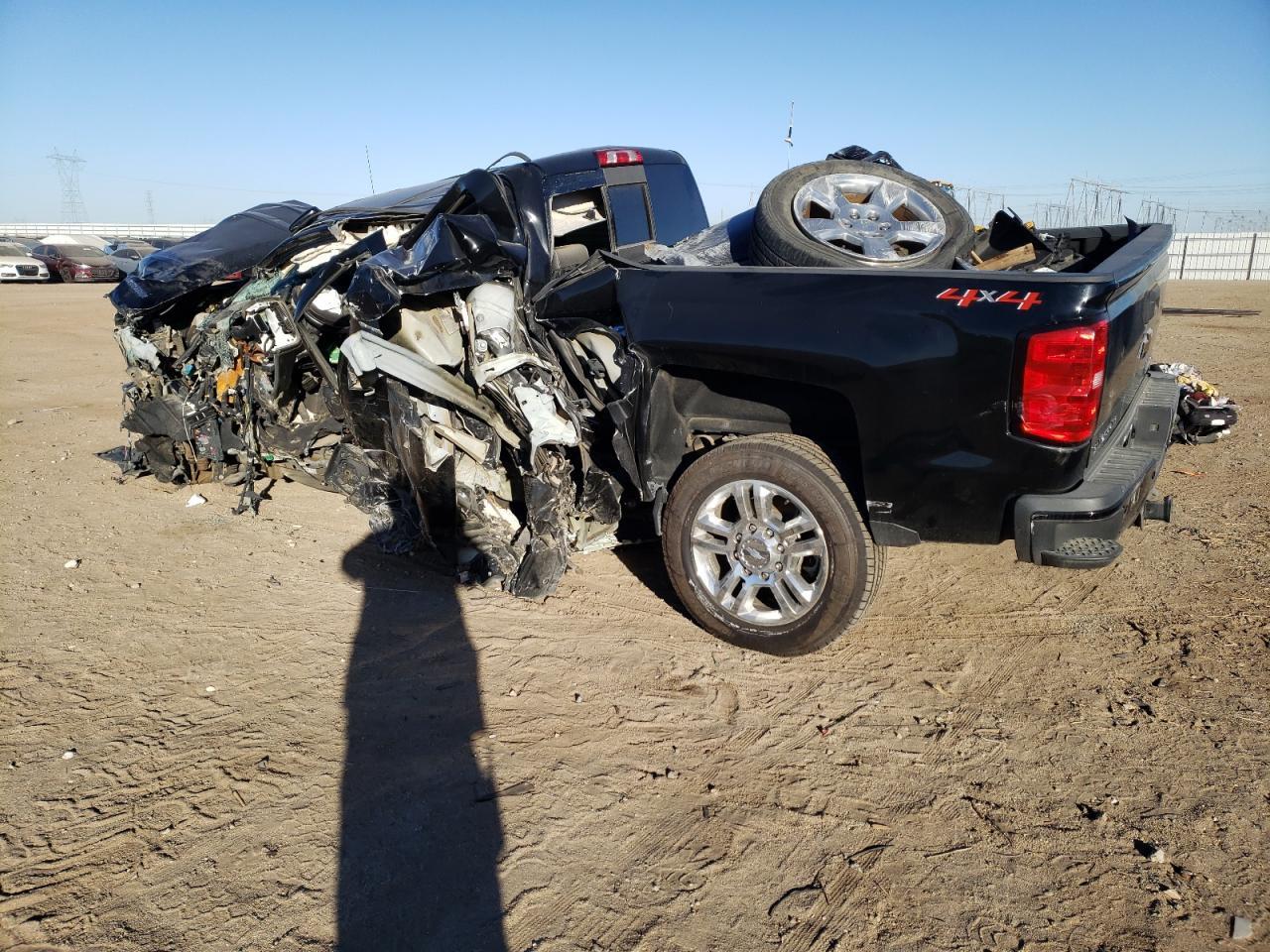 2019 Chevrolet Silverado K2500 High Country - zdjęcie 2
