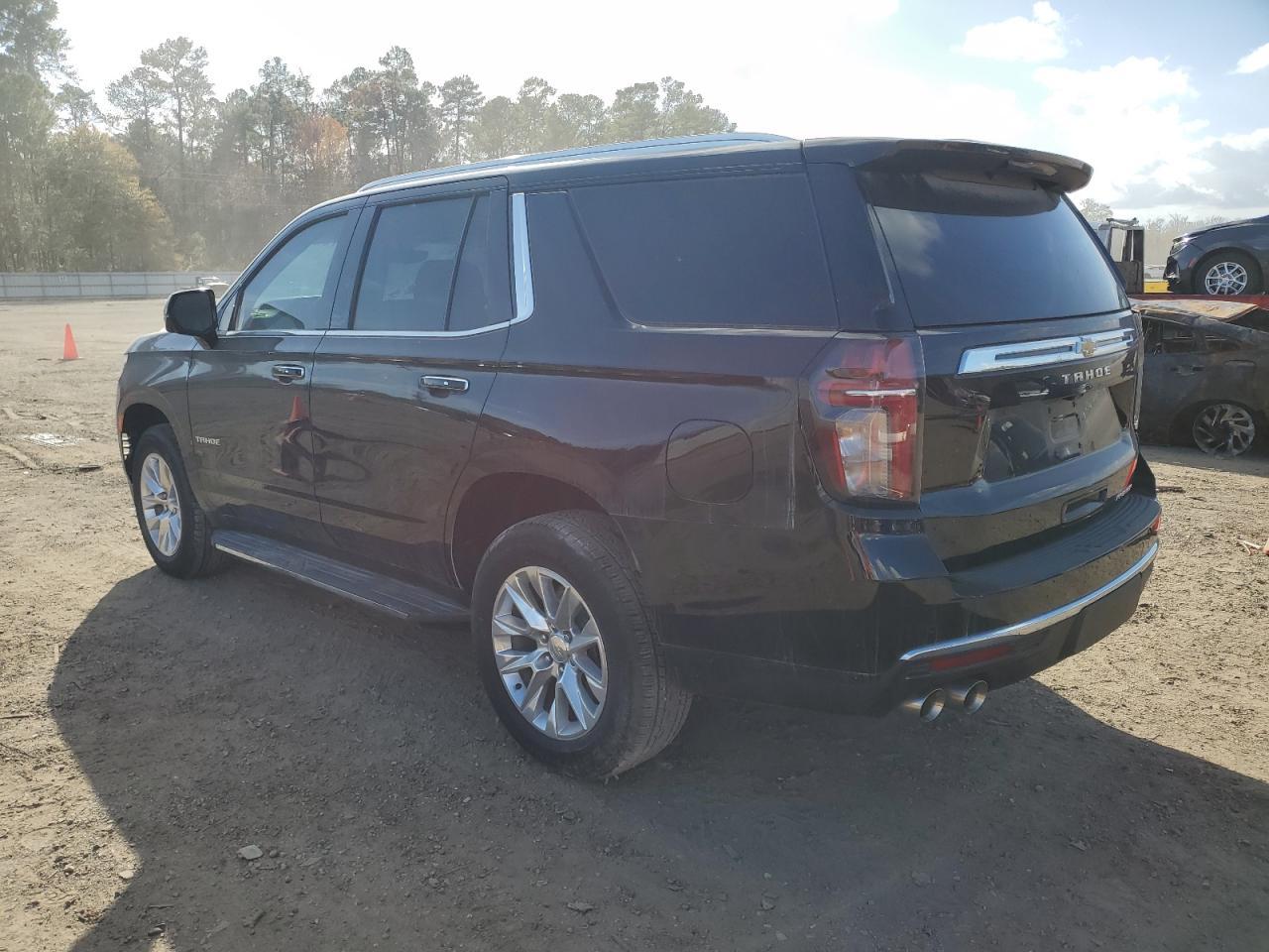 2023 Chevrolet Tahoe K1500 Premier - zdjęcie 2