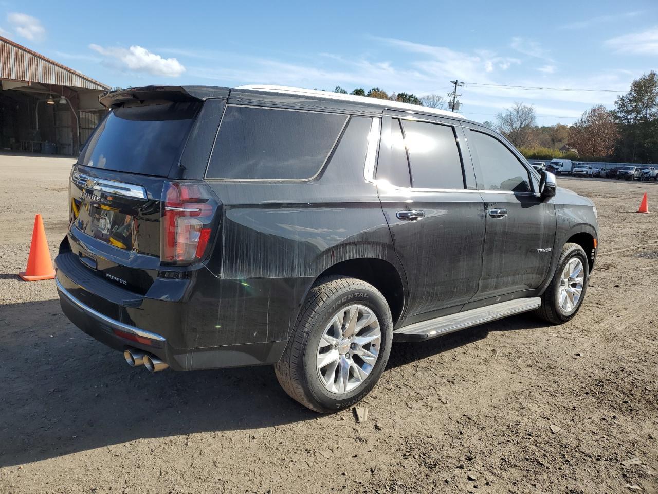 2023 Chevrolet Tahoe K1500 Premier - zdjęcie 3
