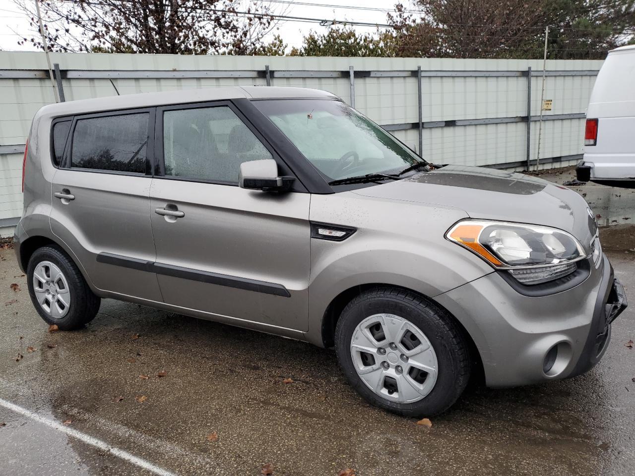 2013 Kia Soul - zdjęcie 4
