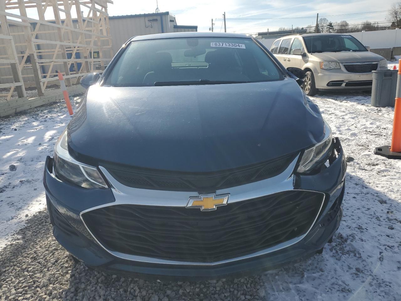 2019 Chevrolet Cruze Lt - zdjęcie 5