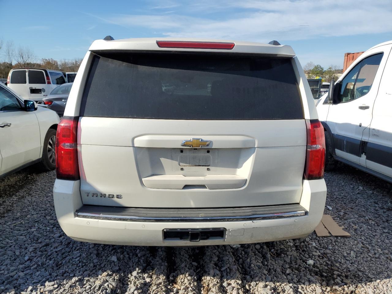 2015 Chevrolet Tahoe C1500 Ltz - zdjęcie 11