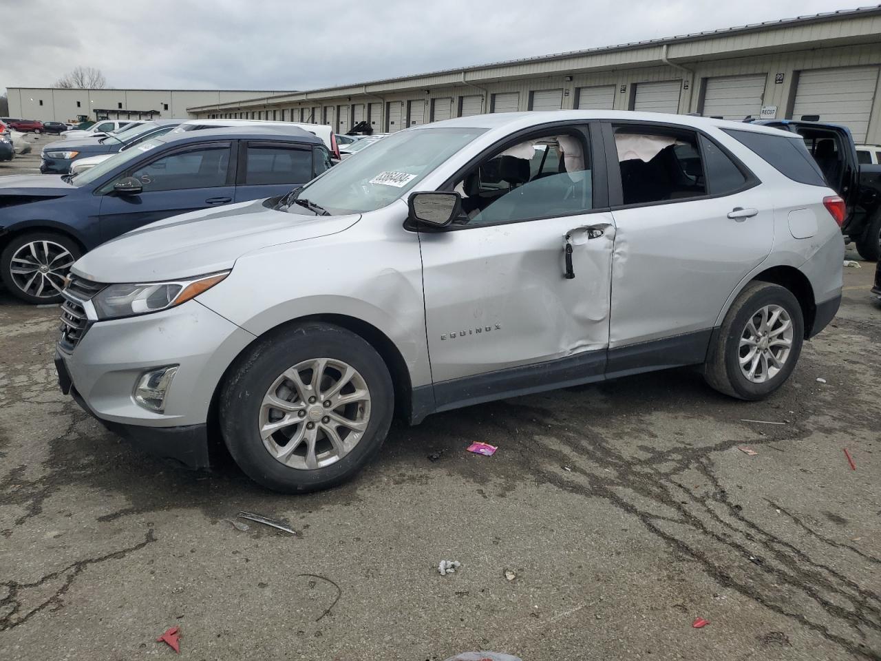 2020 Chevrolet Equinox Ls - zdjęcie główne