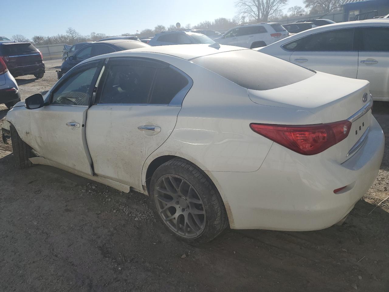 2015 Infiniti Q50 Base - zdjęcie 2