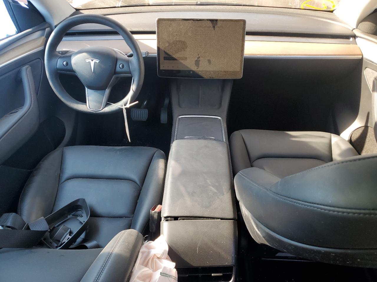2023 Tesla Model Y - zdjęcie 8
