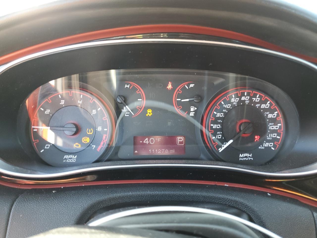 2015 Dodge Dart Sxt - zdjęcie 9