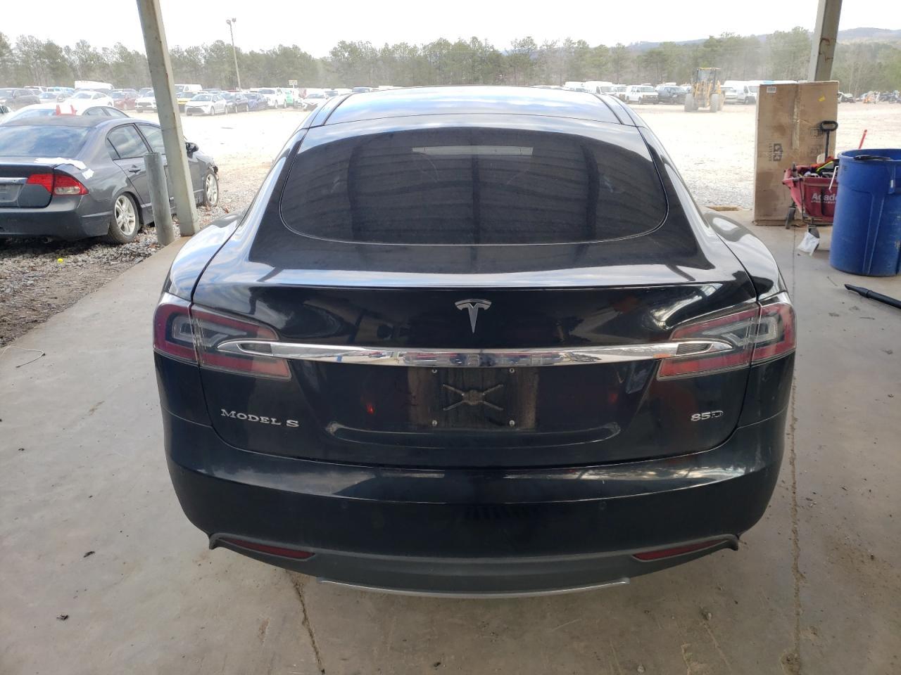 2015 Tesla Model S 85D - zdjęcie 6