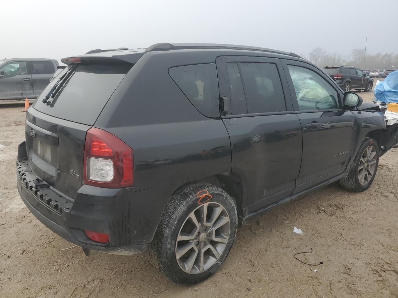 2016 Jeep Compass Sport - zdjęcie 3