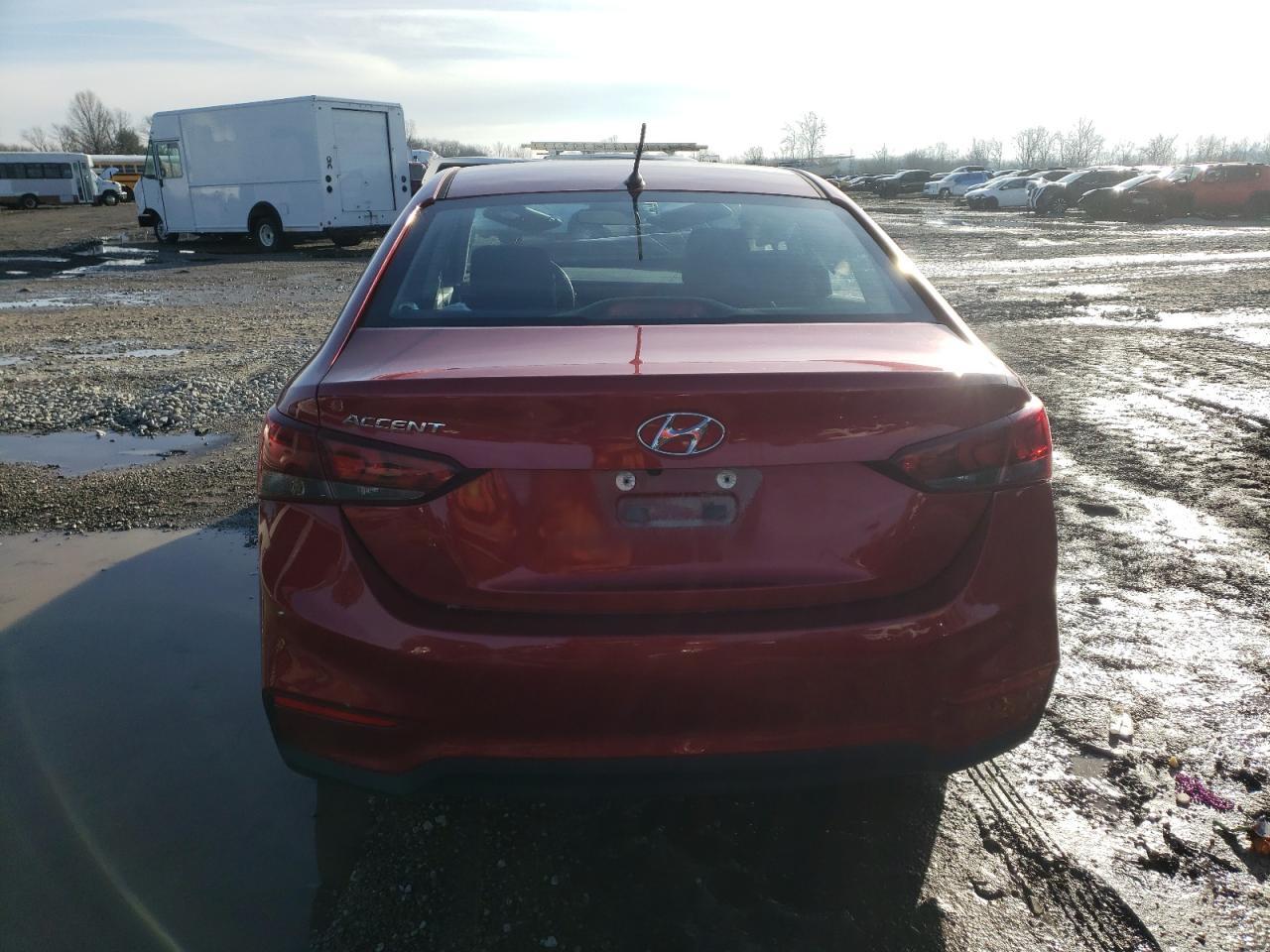 2018 Hyundai Accent Se - zdjęcie 6