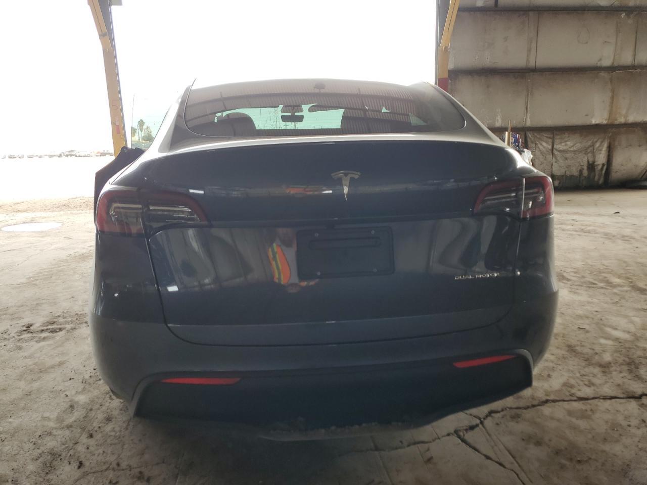 2023 Tesla Model Y - zdjęcie 6