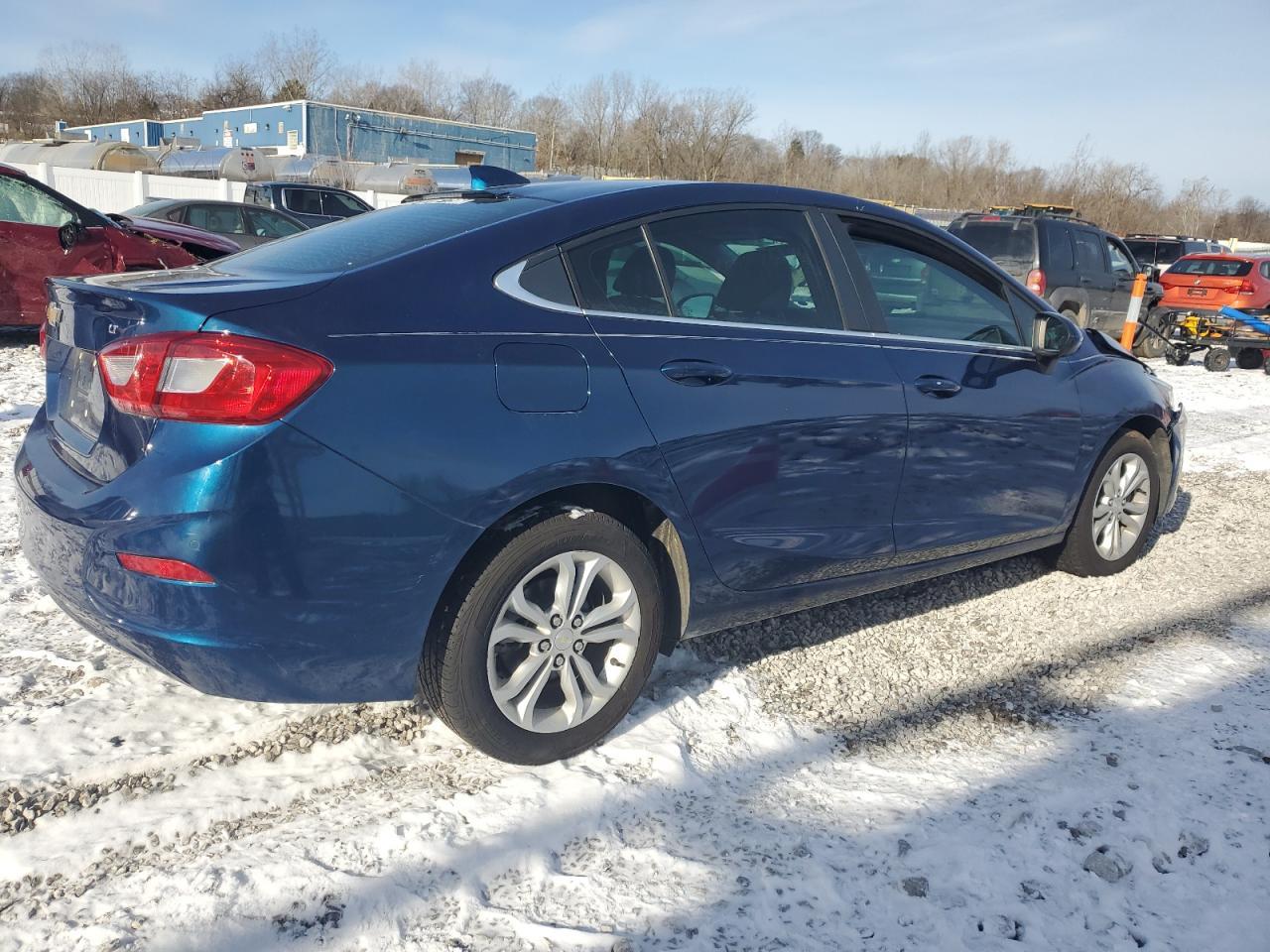 2019 Chevrolet Cruze Lt - zdjęcie 3