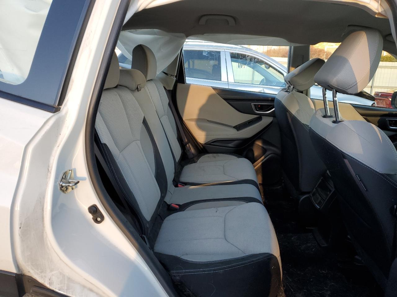 2019 Subaru Forester - zdjęcie 11