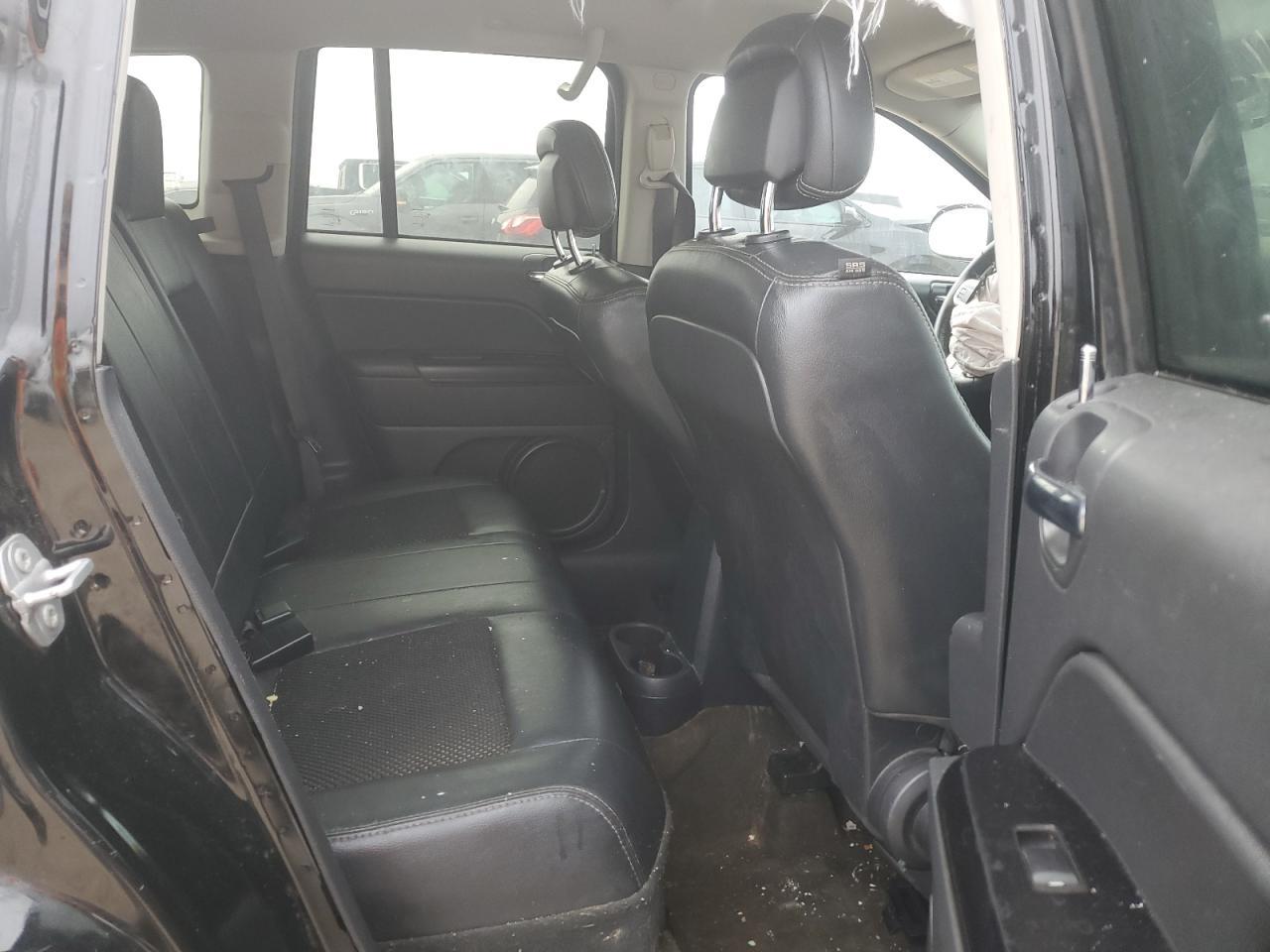 2016 Jeep Compass Sport - zdjęcie 11