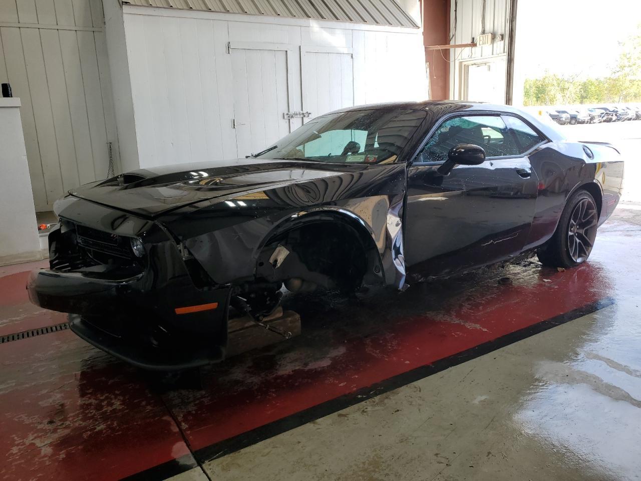 2022 Dodge Challenger R/T Scat Pack - zdjęcie główne