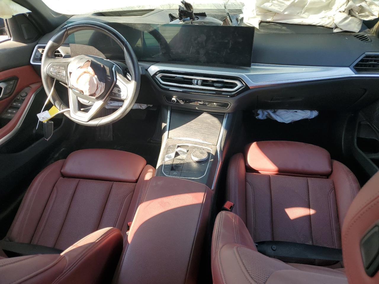 2023 BMW 330I - zdjęcie 8