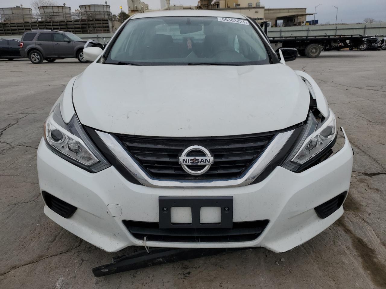 2016 Nissan Altima 2.5 - zdjęcie 5