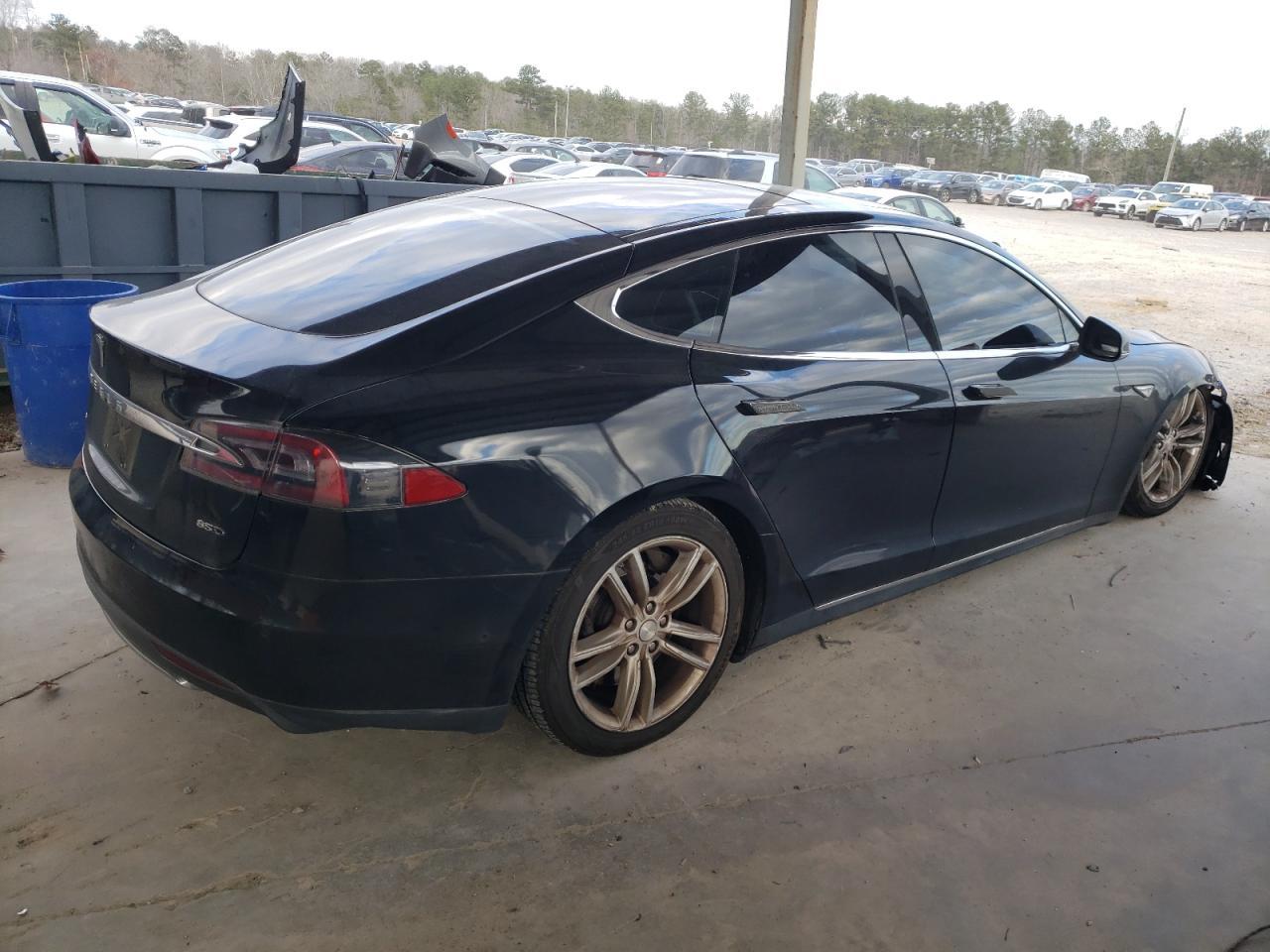 2015 Tesla Model S 85D - zdjęcie 3