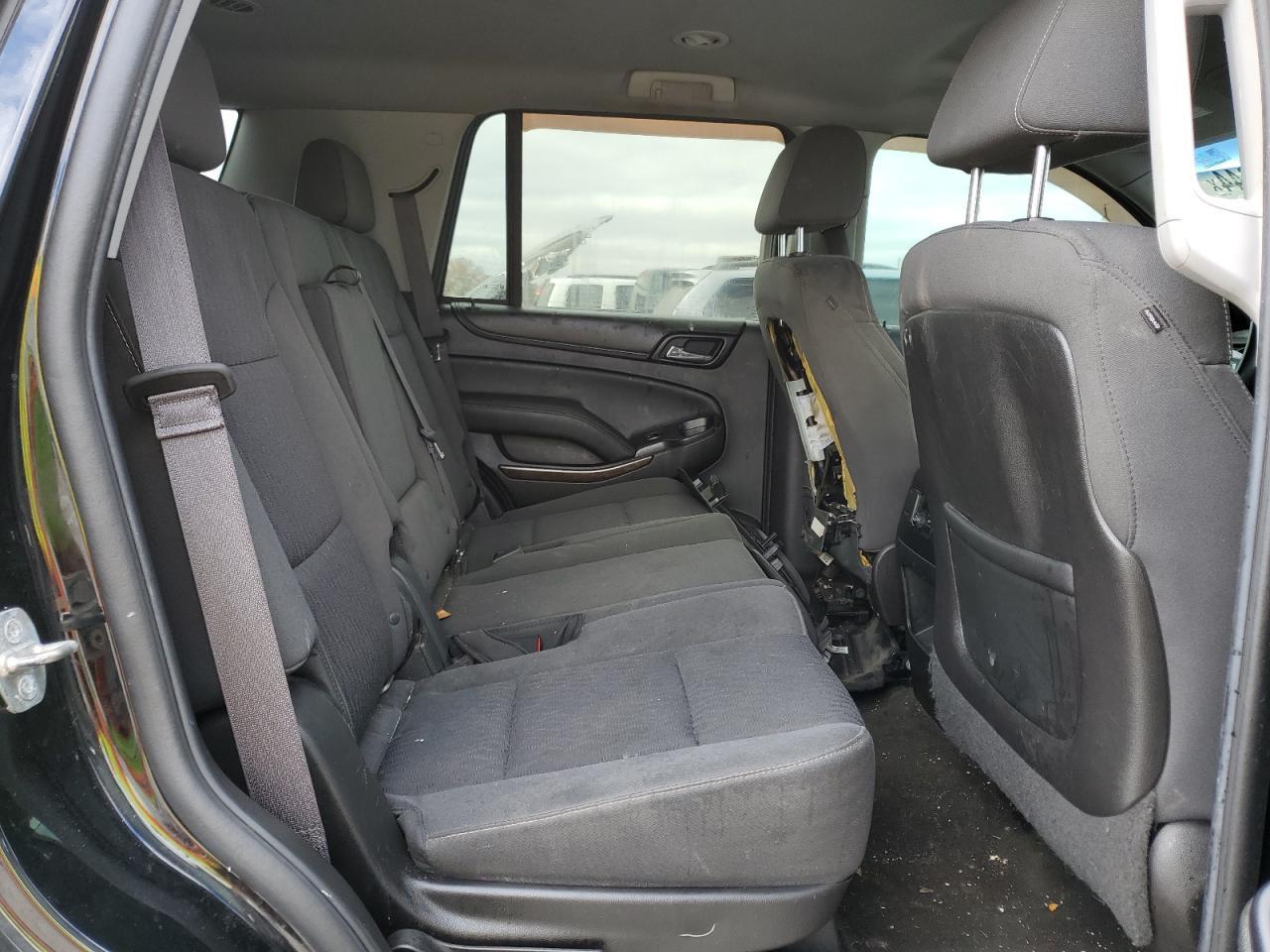 2015 Chevrolet Tahoe C1500 Ls - zdjęcie 11