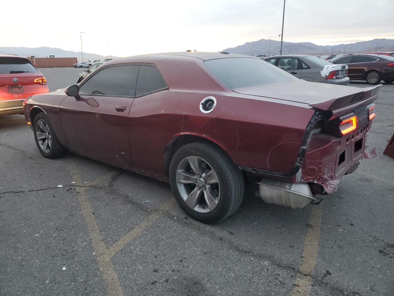 2020 Dodge Challenger Sxt - zdjęcie 2