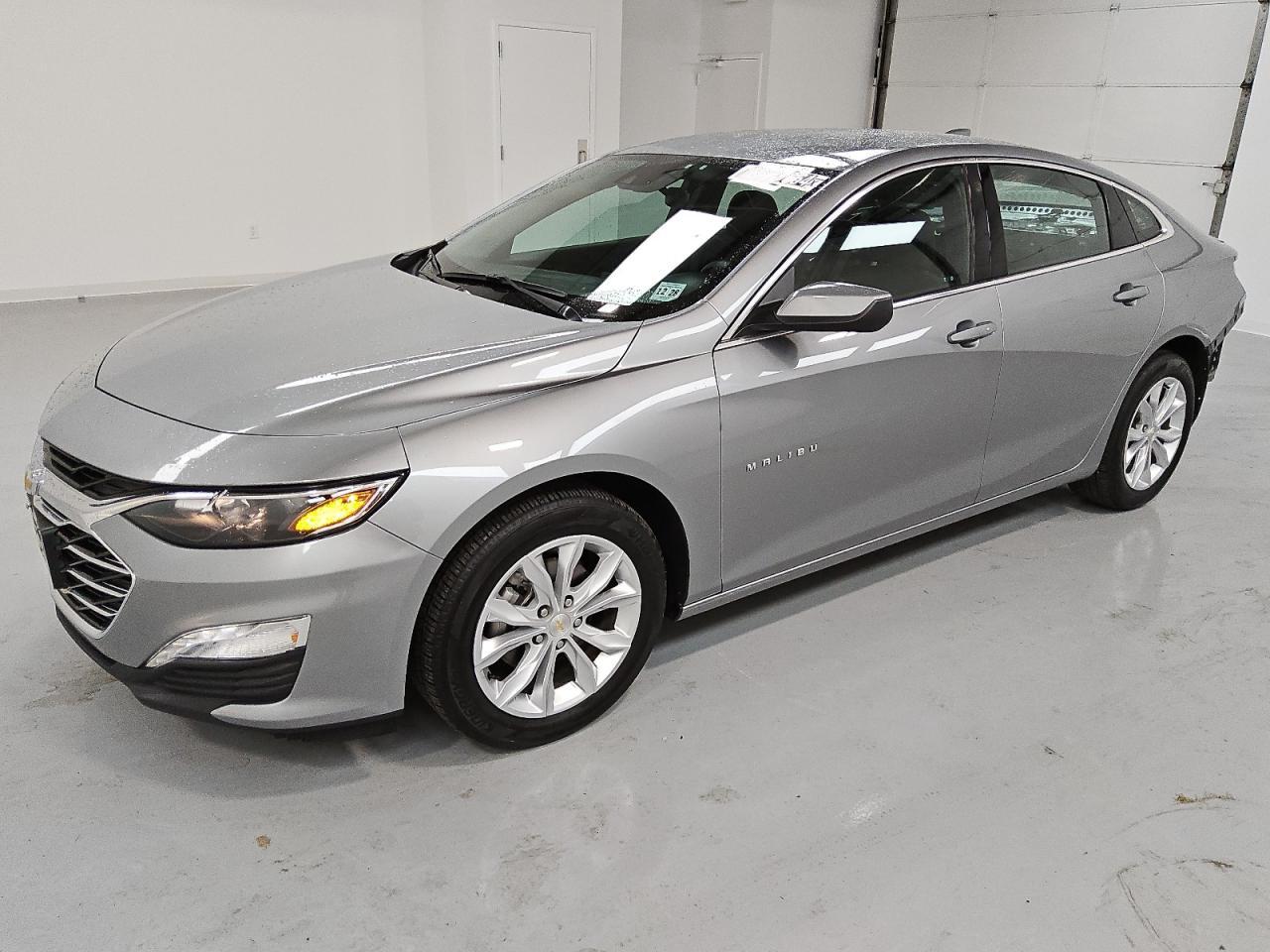 2024 Chevrolet Malibu Lt - zdjęcie główne