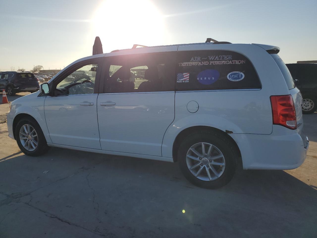 2019 Dodge Grand Caravan - zdjęcie 2