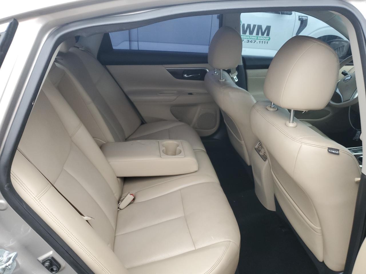 2015 Nissan Altima 2.5 - zdjęcie 10