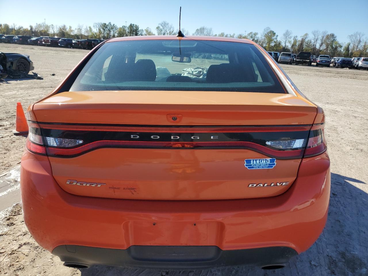 2015 Dodge Dart Sxt - zdjęcie 6