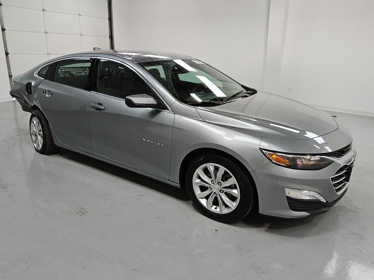 2024 Chevrolet Malibu Lt - zdjęcie 4