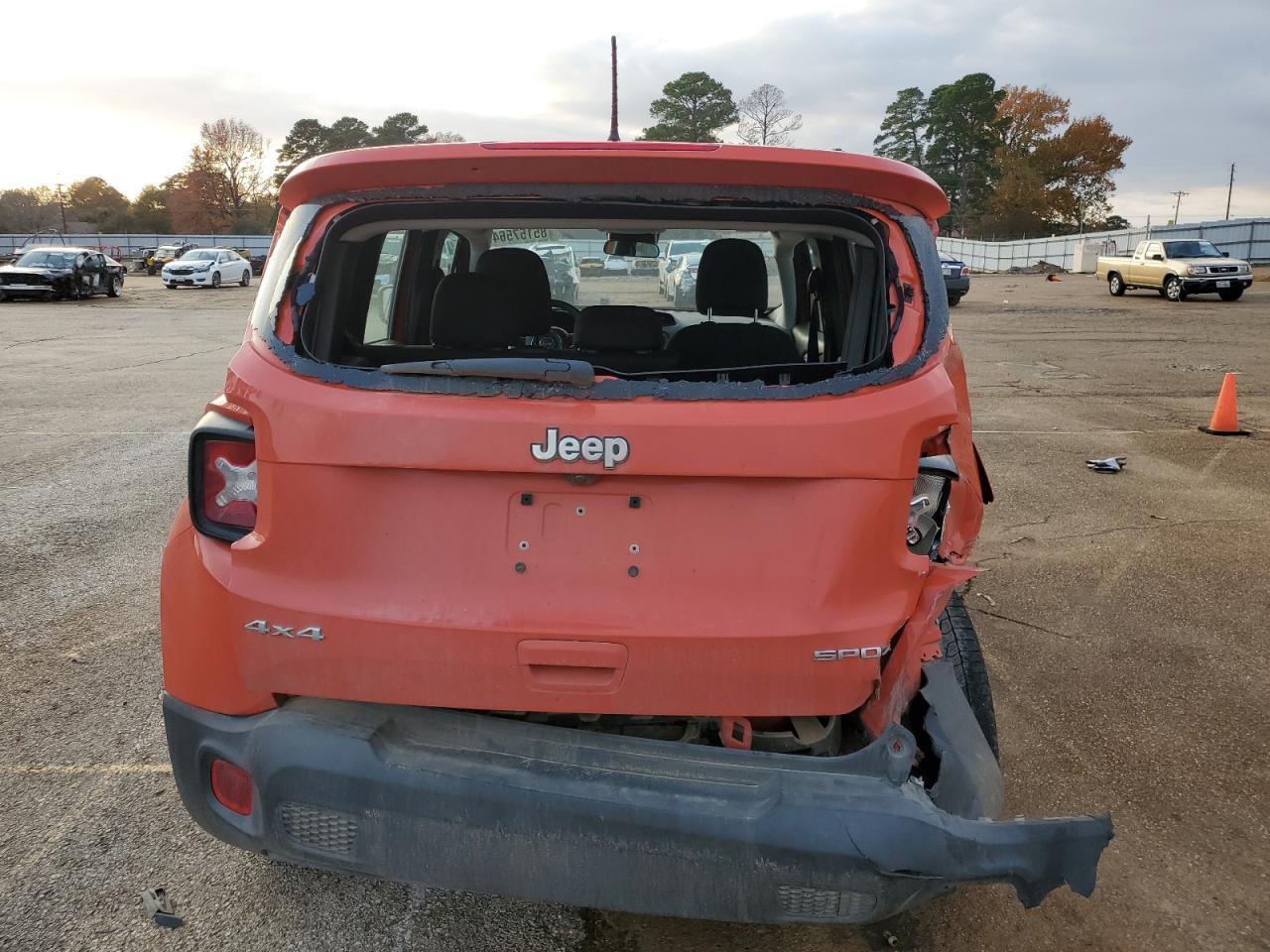 2020 Jeep Renegade Sport - zdjęcie 6