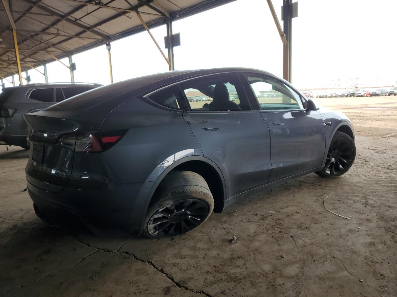 2023 Tesla Model Y - zdjęcie 3