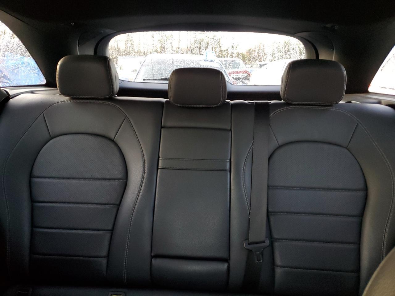 2019 Mercedes-Benz Glc 300 - zdjęcie 10