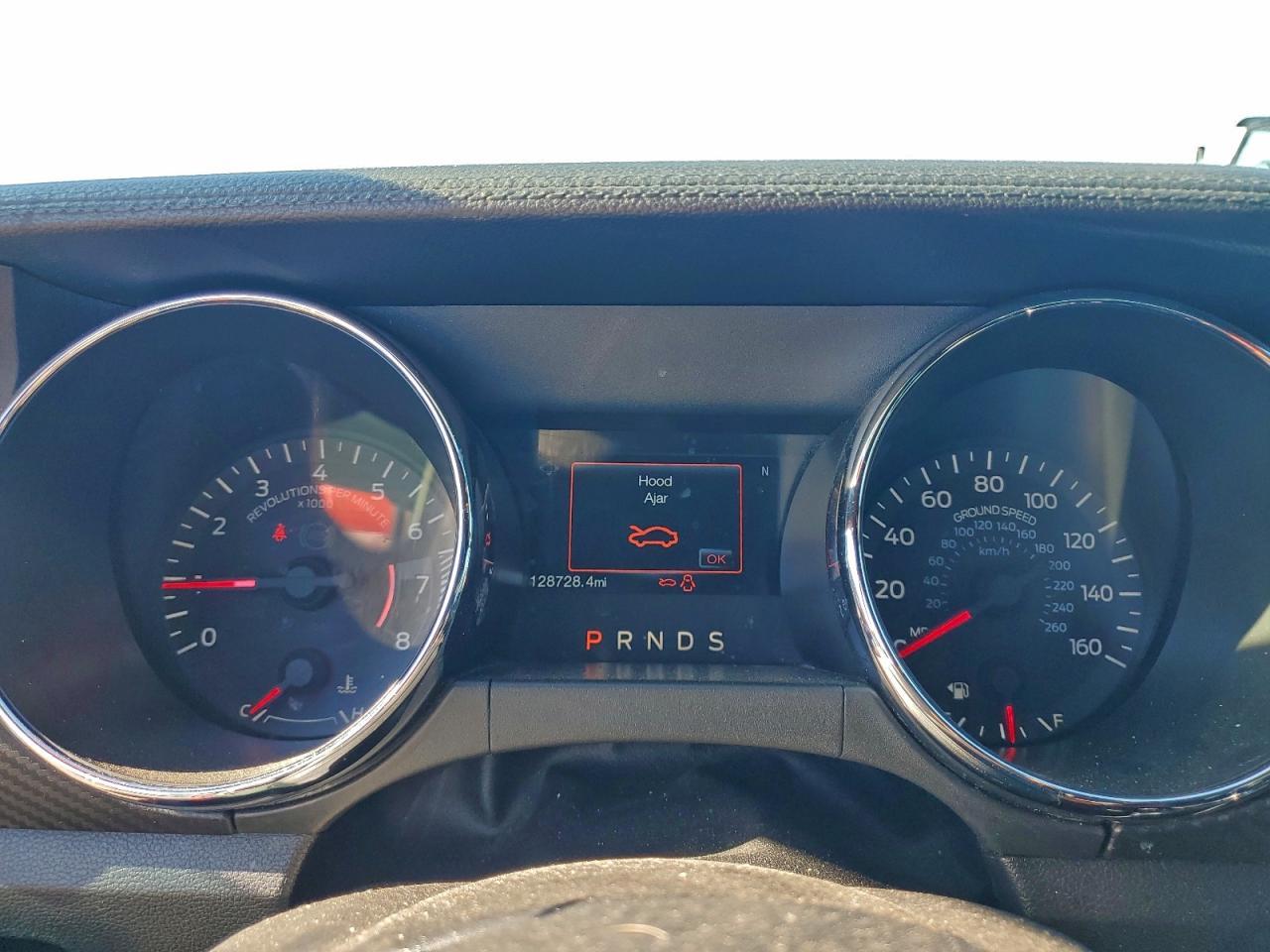 2016 Ford Mustang - zdjęcie 9