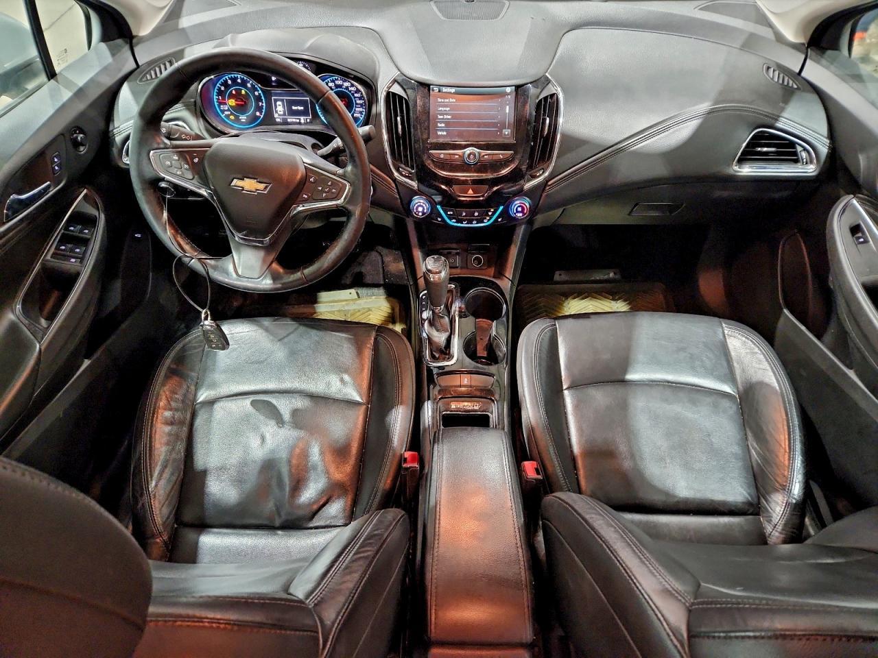 2017 Chevrolet Cruze Premier - zdjęcie 8