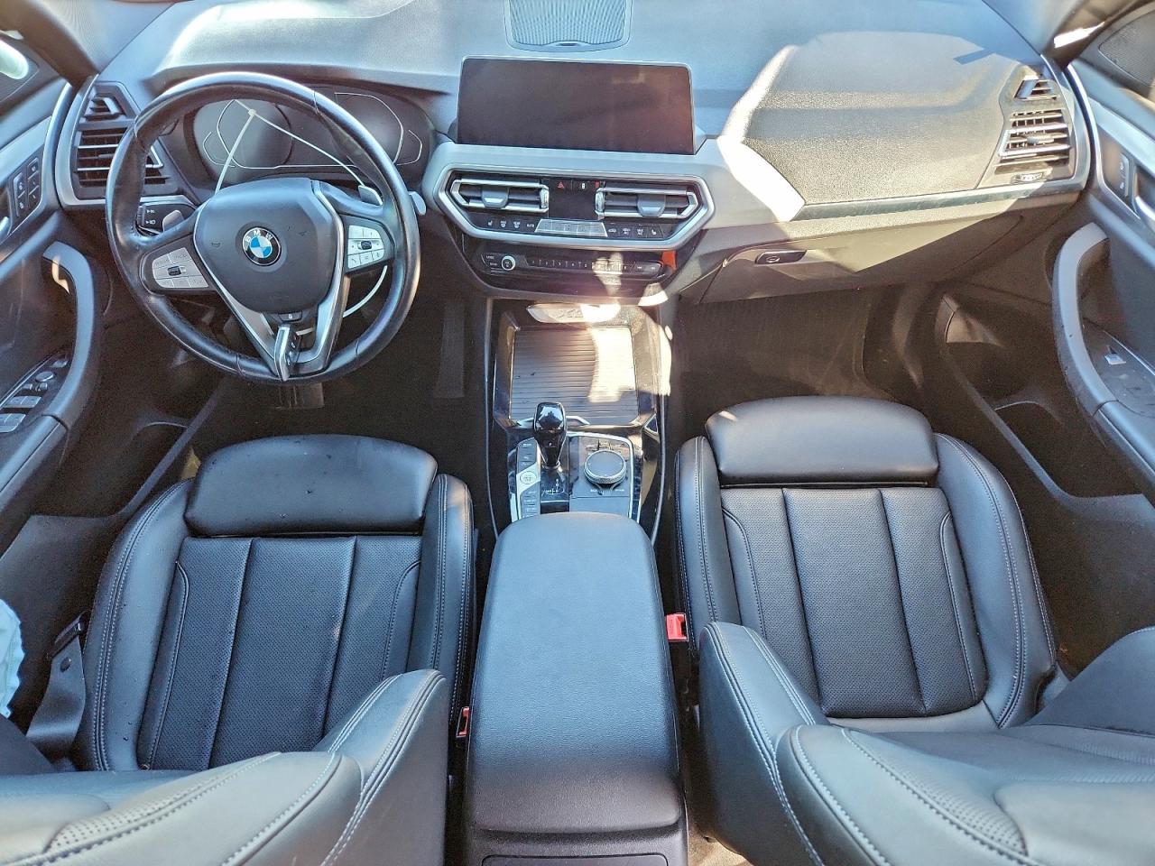 2022 BMW X3 xDrive30I - zdjęcie 8
