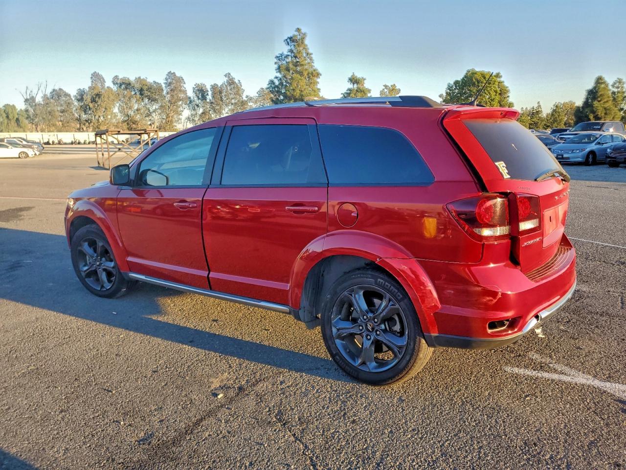 2018 Dodge Journey Crossroad - zdjęcie 2