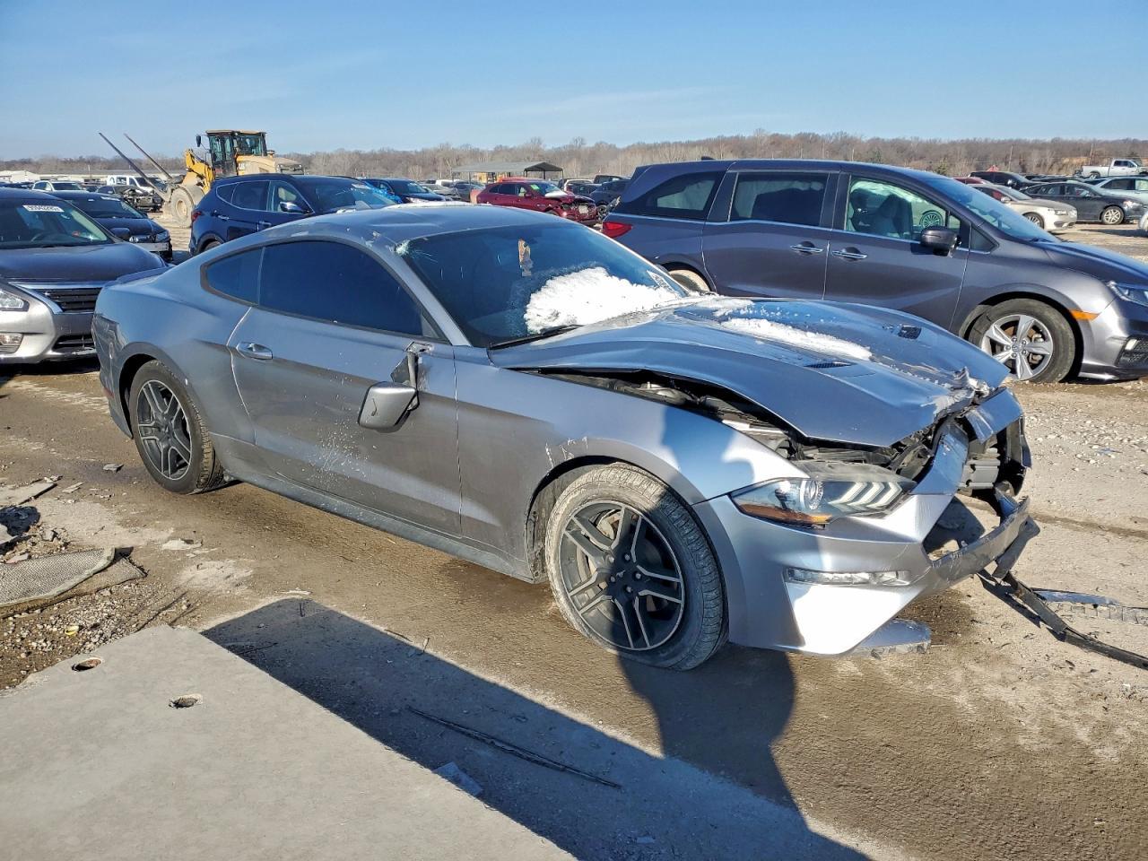 2020 Ford Mustang - zdjęcie 4