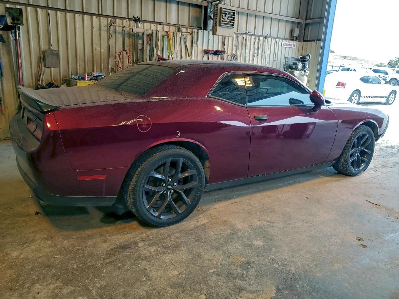 2019 Dodge Challenger - zdjęcie 3