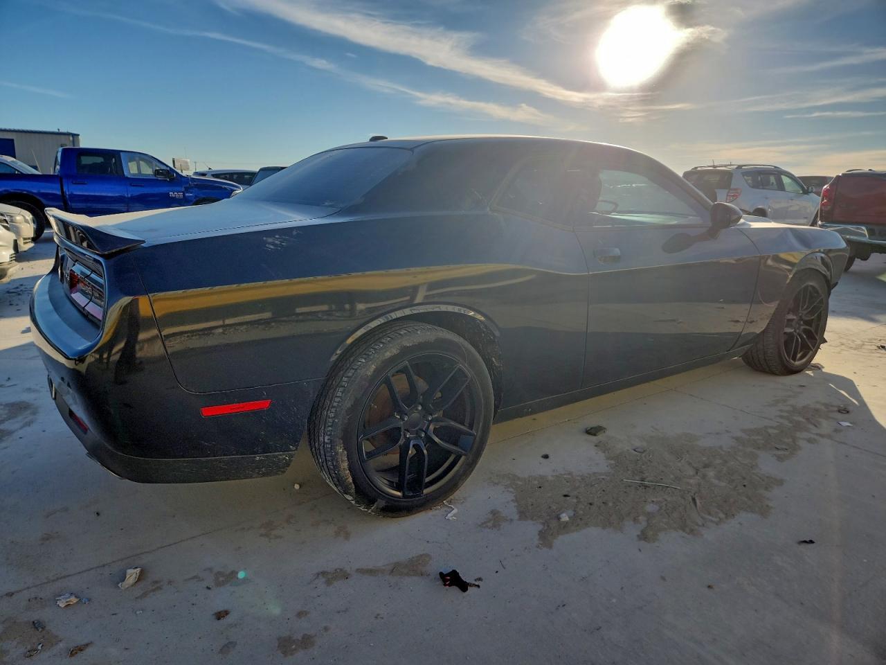 2019 Dodge Challenger Sxt - zdjęcie 3