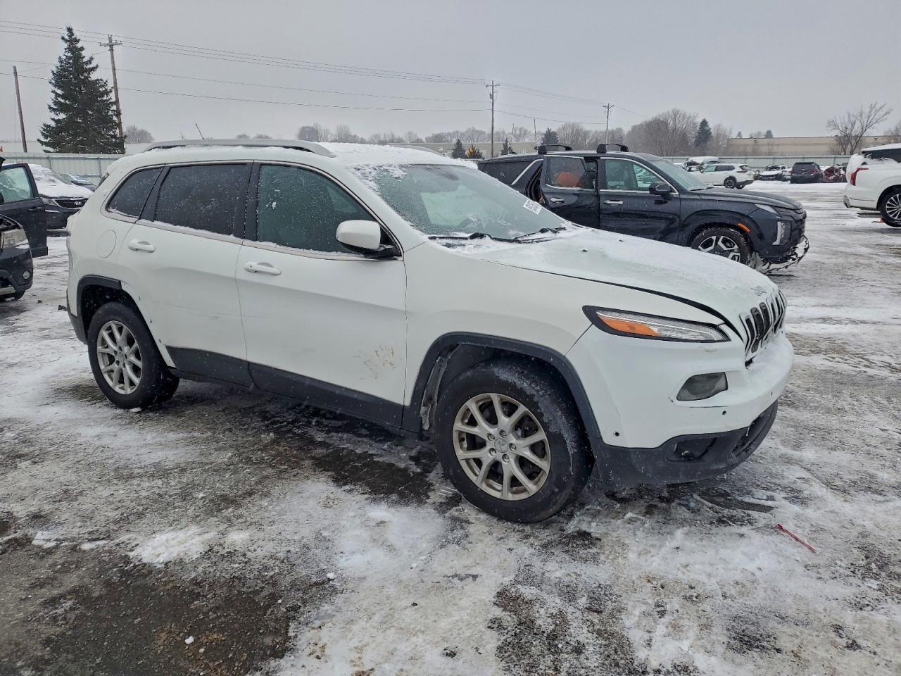 2014 Jeep Cherokee - zdjęcie 4