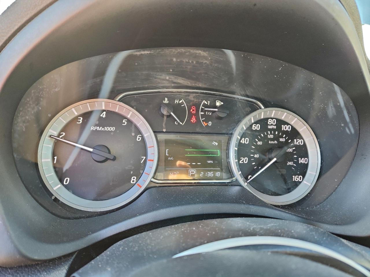 2014 Nissan Sentra S - zdjęcie 9