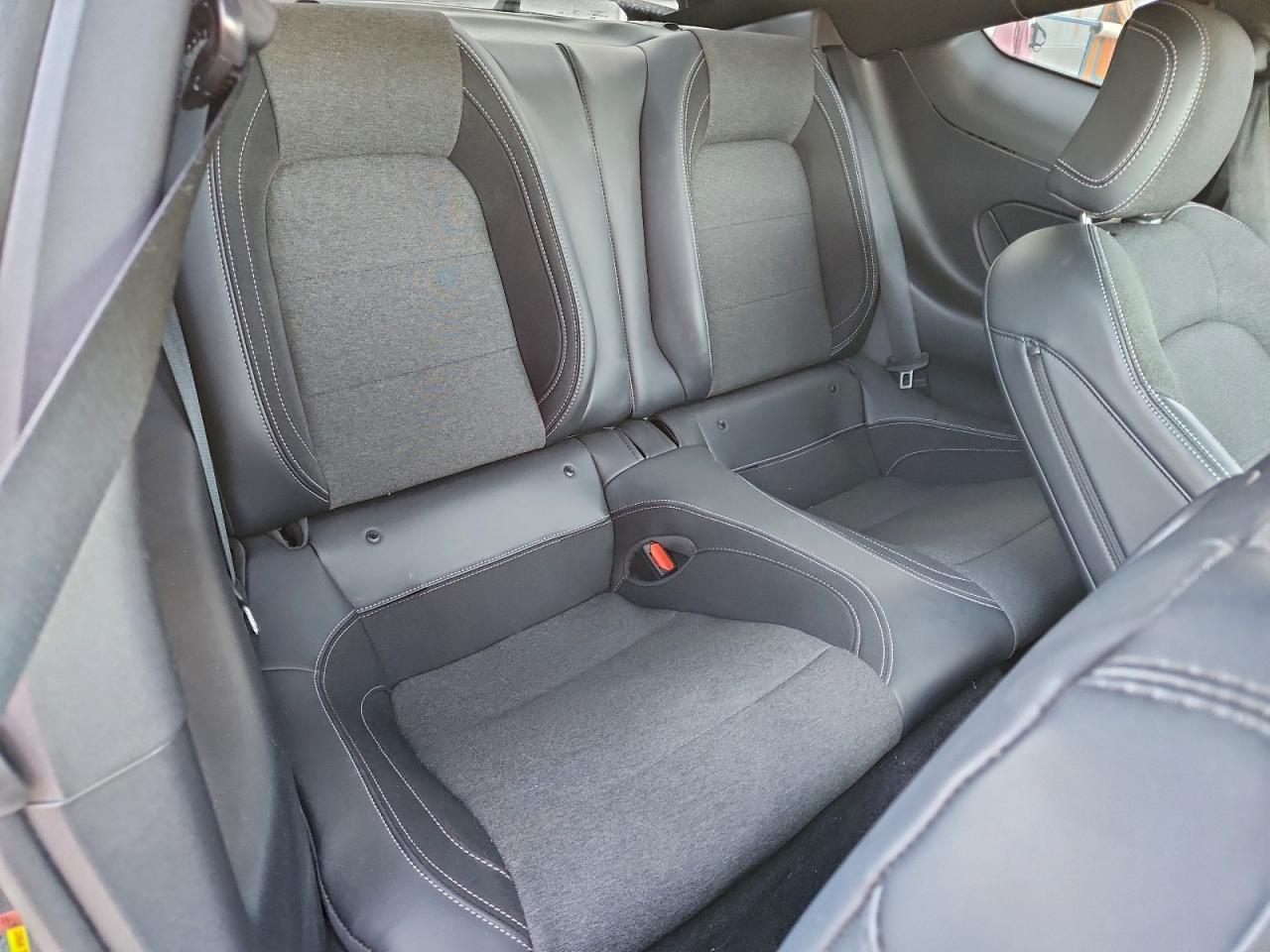 2025 Ford Mustang - zdjęcie 10