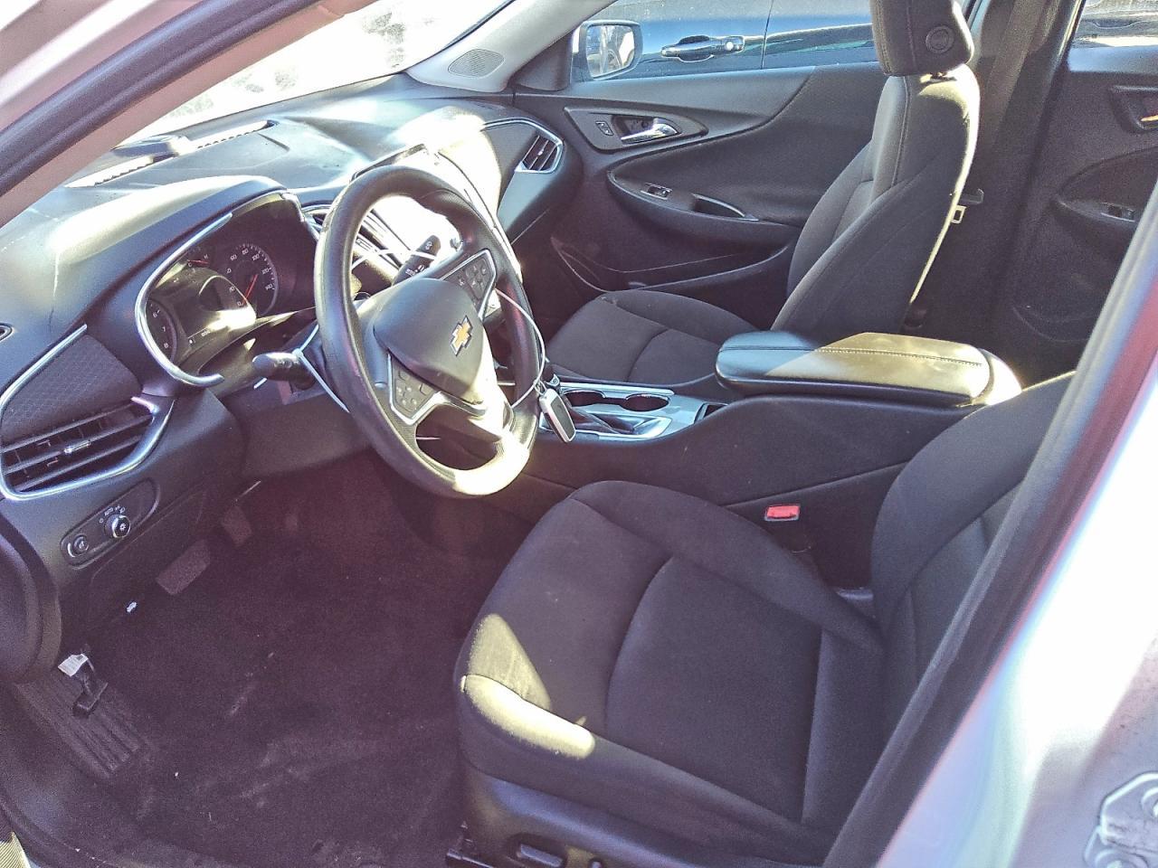 2021 Chevrolet Malibu Lt - zdjęcie 7